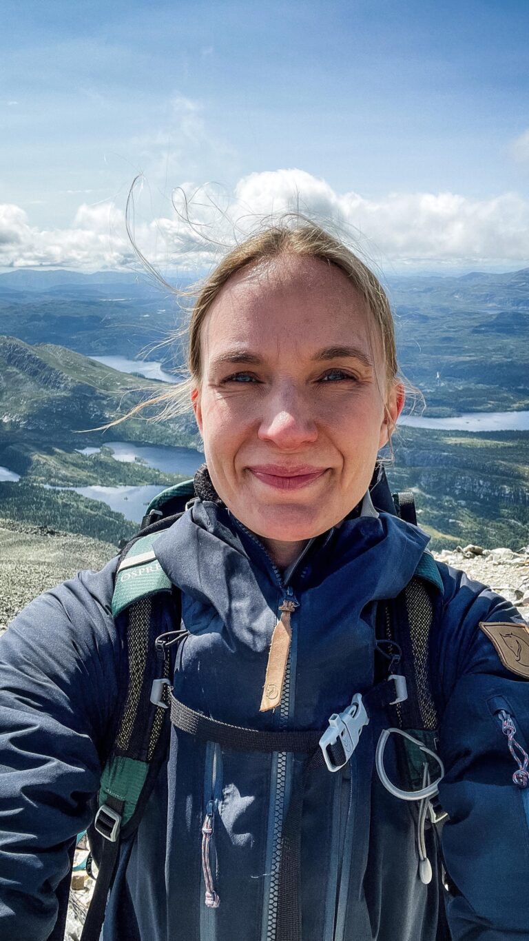 Instagram post from hikemyheartout. This post is in position 5.